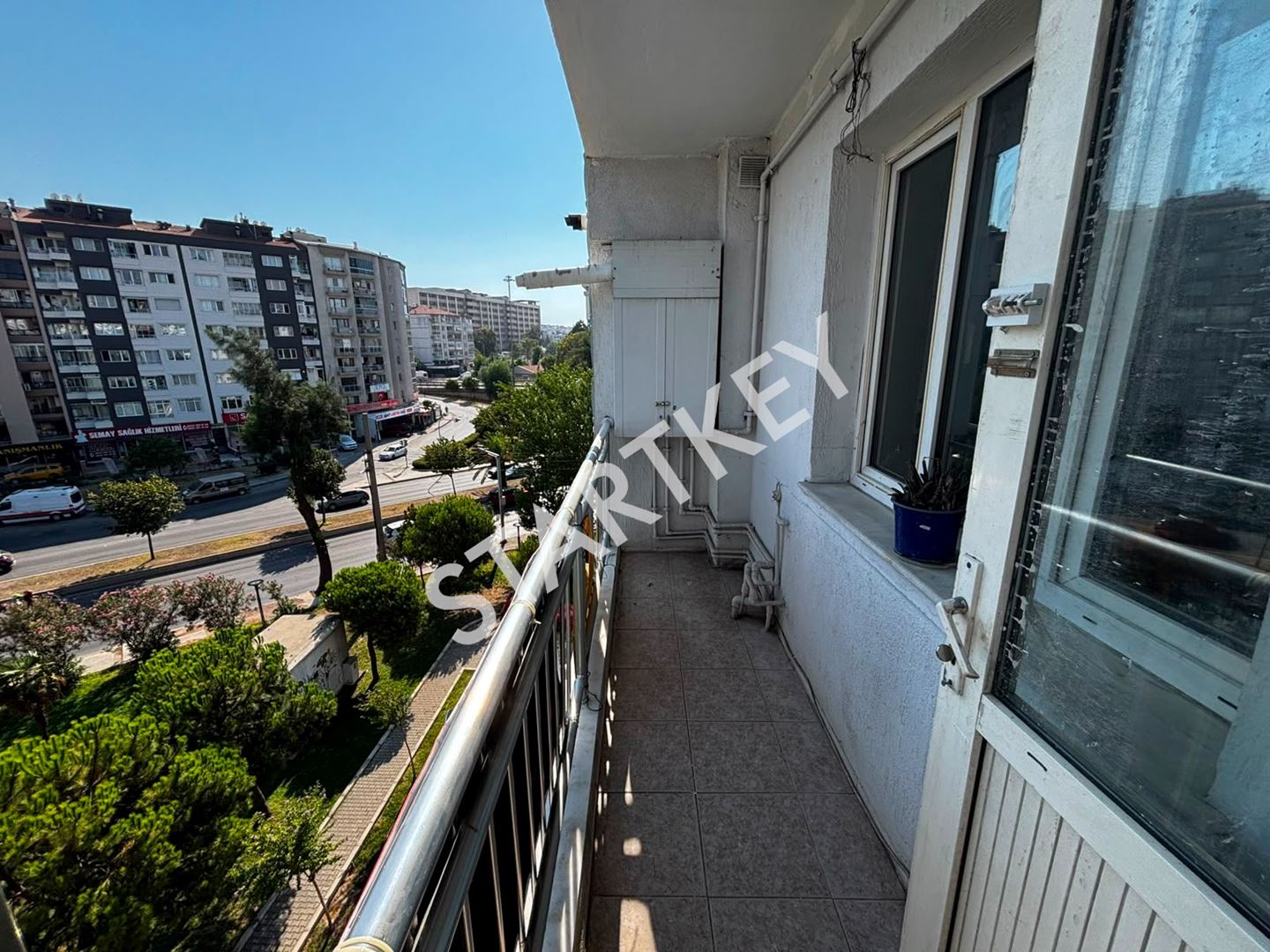 Property-photo