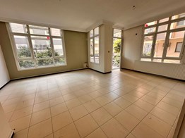 S. ÖRÜNK'TEN KURTULUŞ MH BULVARDA İŞYERİ/MESKEN UYGUN 1.KAT 3+1