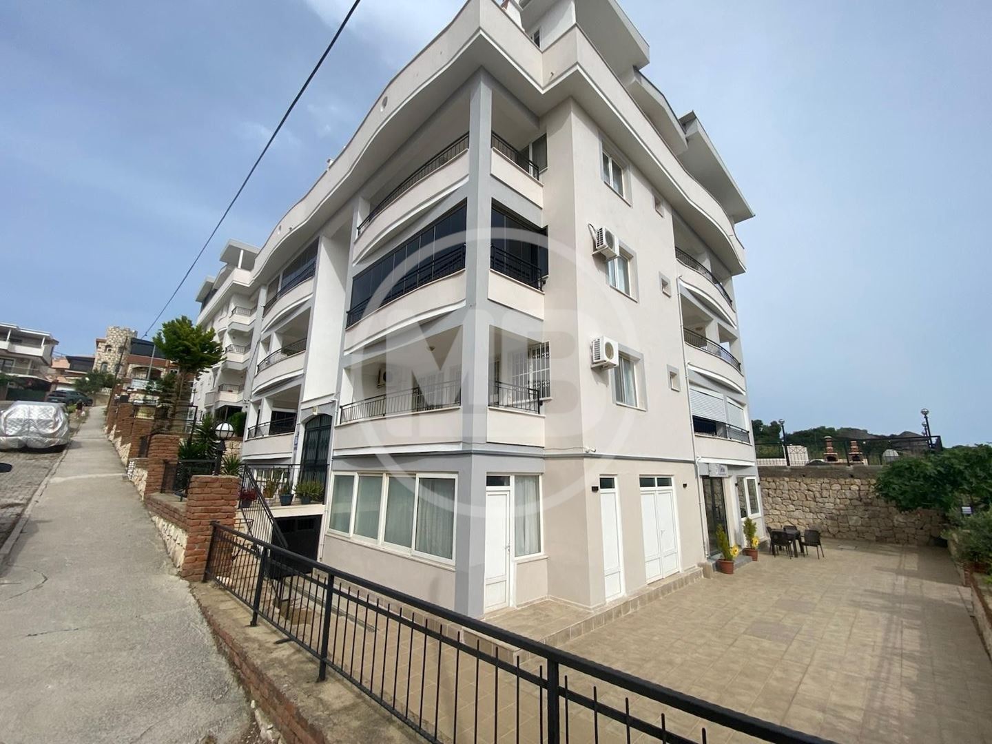 Property-photo