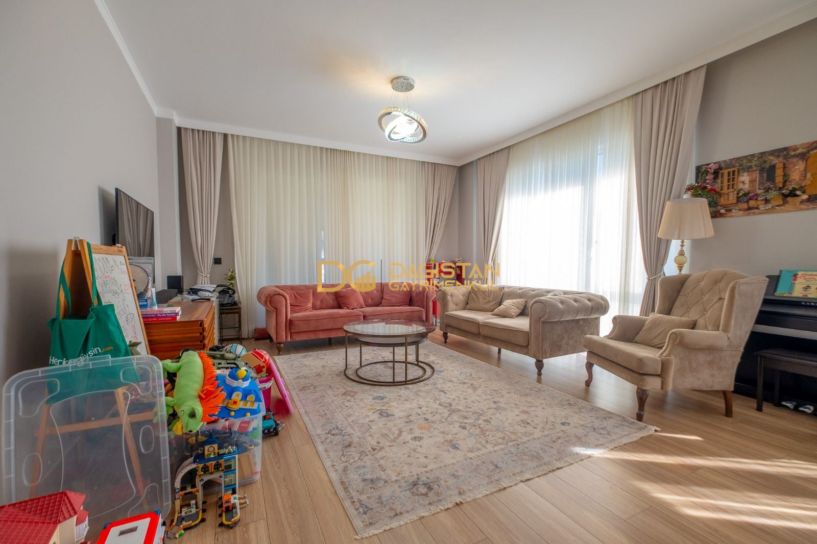 Property-photo