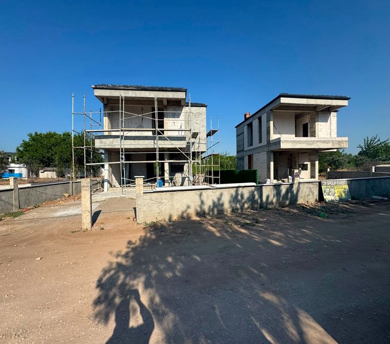 CM GROUP INVEST | ERDEK ZEYTİNLİ’DE DENİZE 40 METRE MÜSTAKİL VİLLA