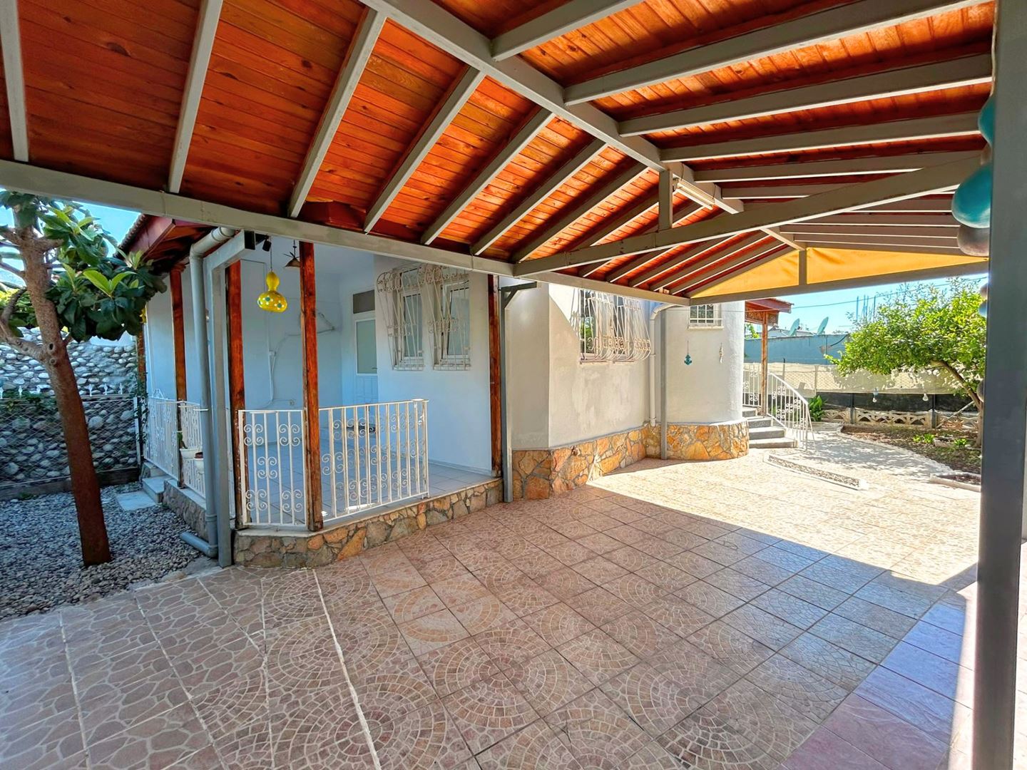 Property-photo