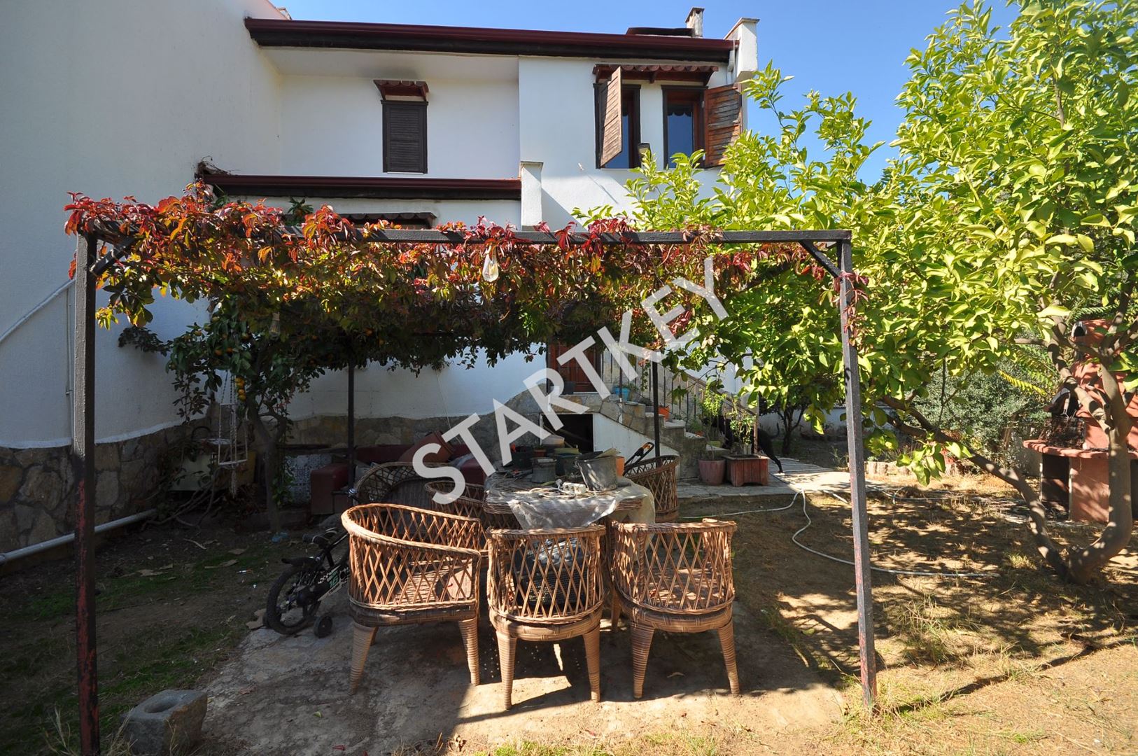 Property-photo