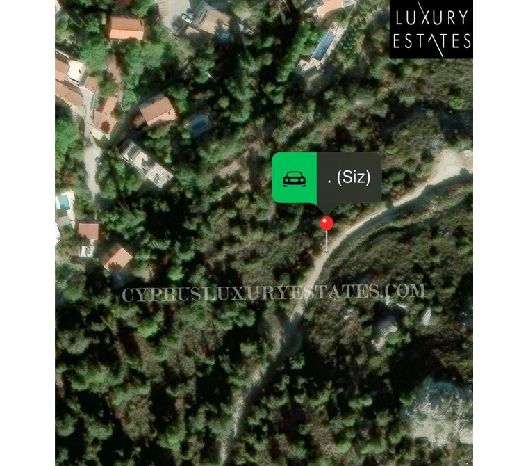 KIBRIS GIRNE BELLAPAIS 'DE TURK TAPULU DENIZ MANZARALI 3 DONUM 1 EVLEK 4390 M2 ARSA