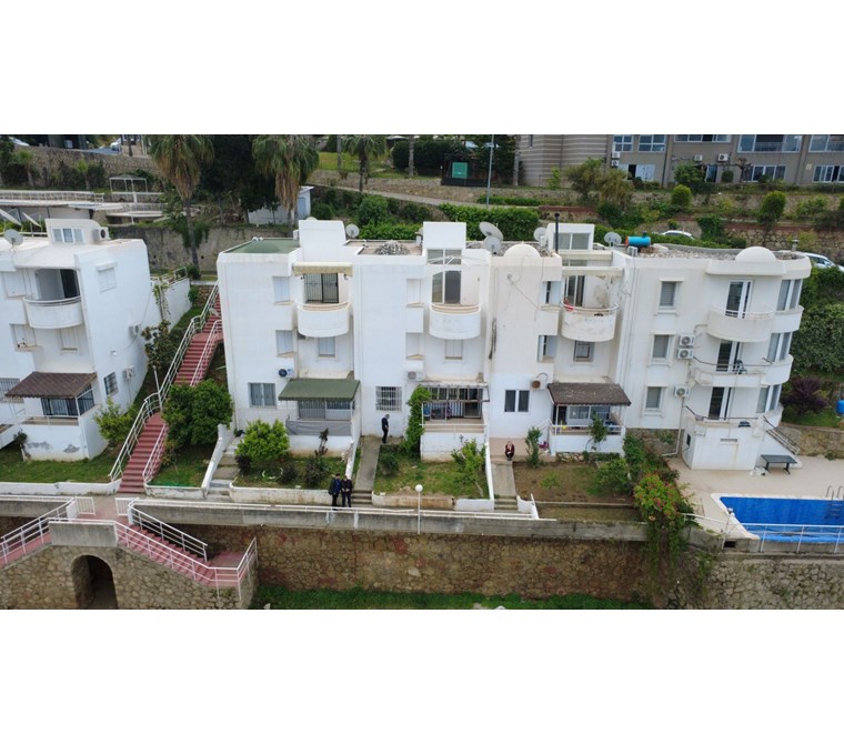 Denize Sadece 300 Metre Mesafede Eşyalı 1+1 Satılık Daire