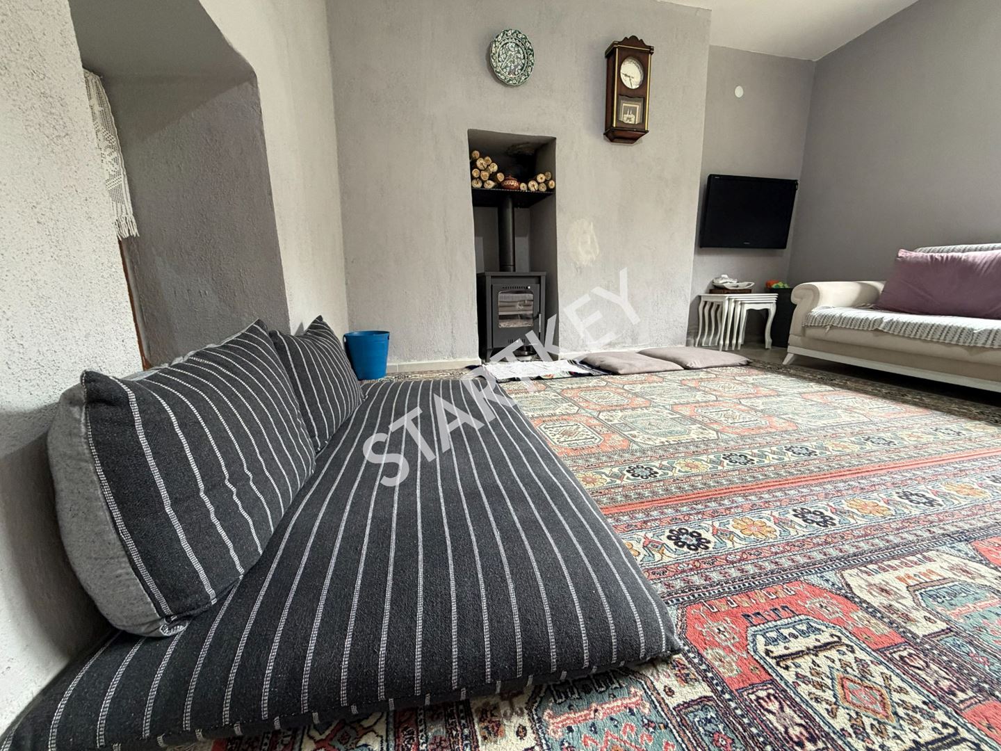 Property-photo