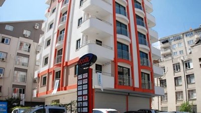 Kli̇kya - Zi̇yapaşa İle Atatürk Cd Arasi 2+1 Geni̇ş Temi̇z Ofi̇s - Büro