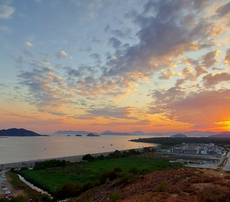 🏡 Muğla Fethiye Çiftlik Mahallesi’nde 1750 m² Konut İmarlı Arsa