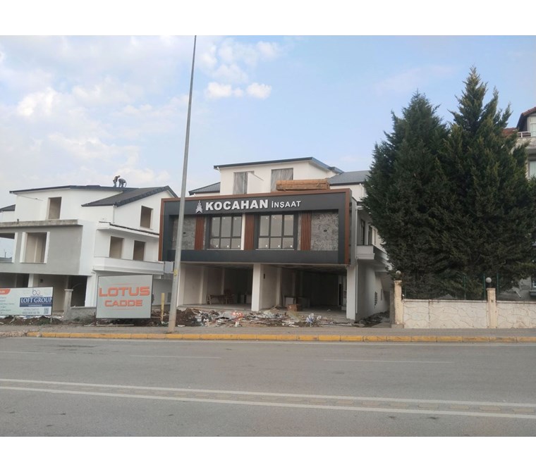 BAŞİSKELE HÜRLER CADDDESİ ÜZERİ SATILIK 2+1 FIRSAT DAİRE