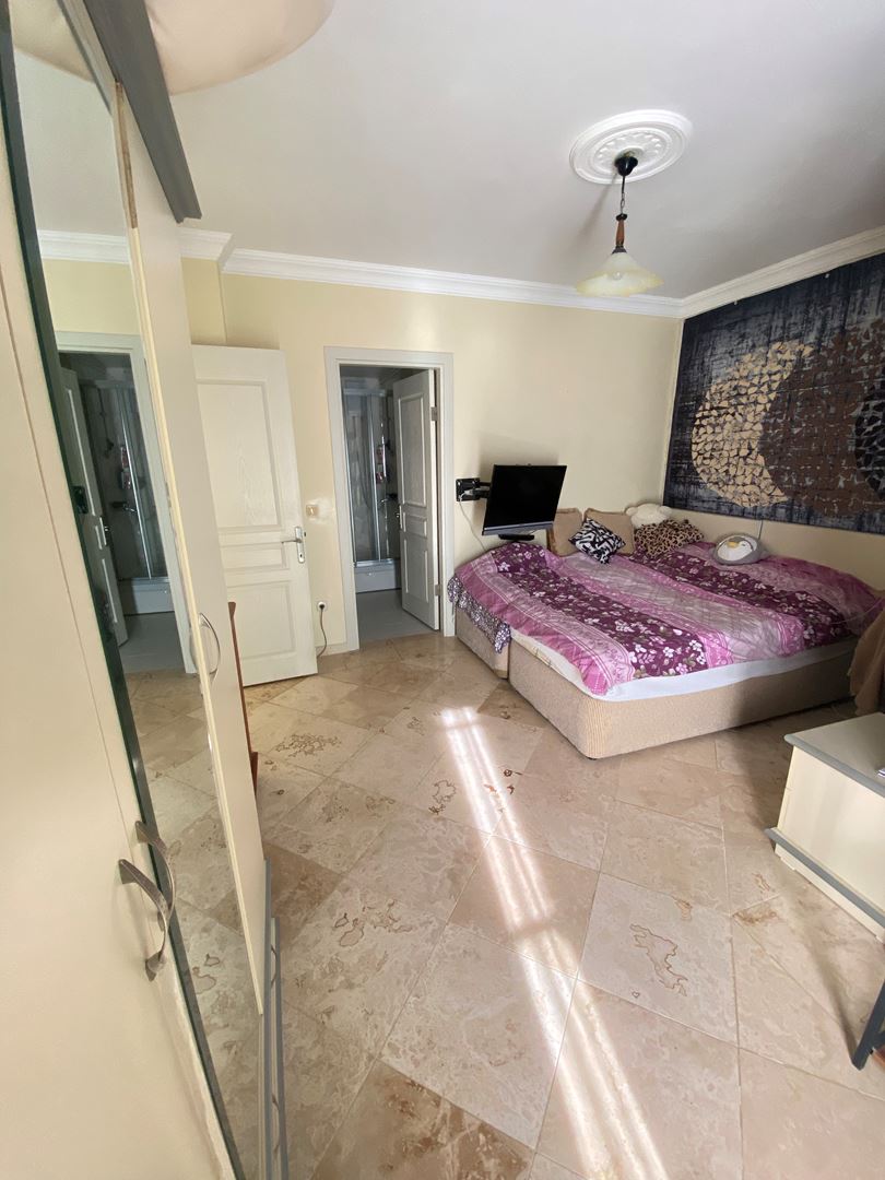 Property-photo