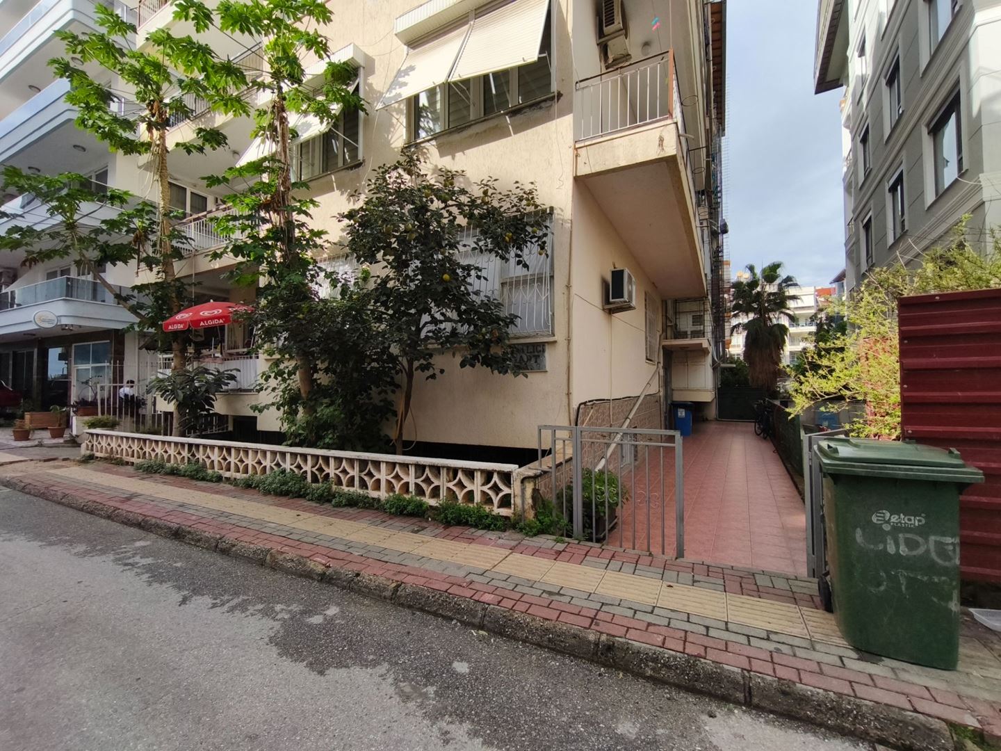 2+1 Flat to Let in Güllerpınarı, Alanya – 90 m² · 2