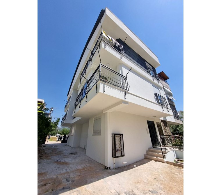 POYRAZ'DAN ÜNSAL'DA 2+1 1.KAT 90M2 KİRALIK DAİRE