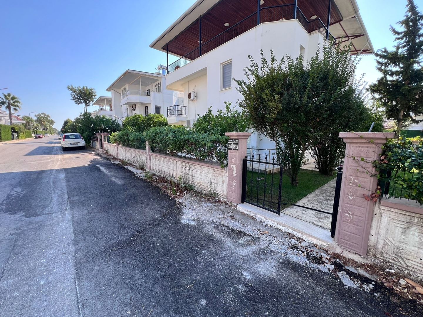 Property-photo