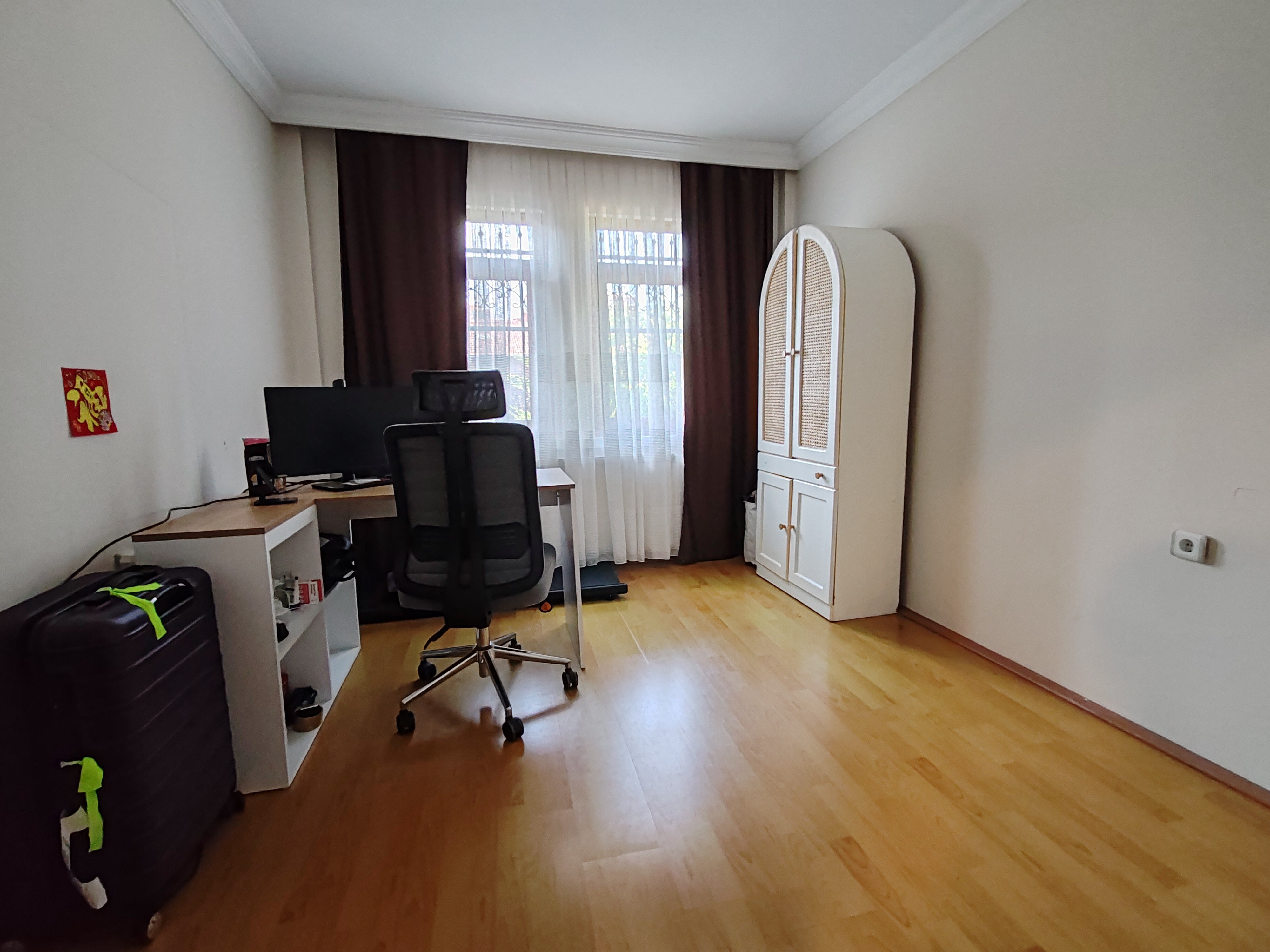 Property-photo