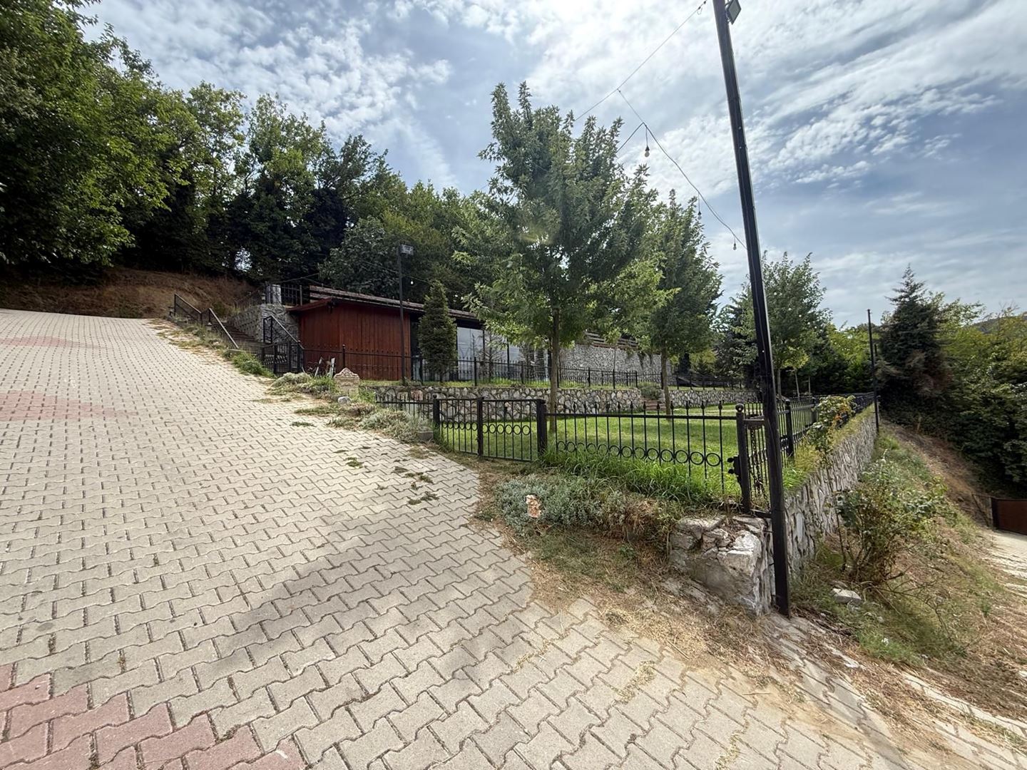Property-photo
