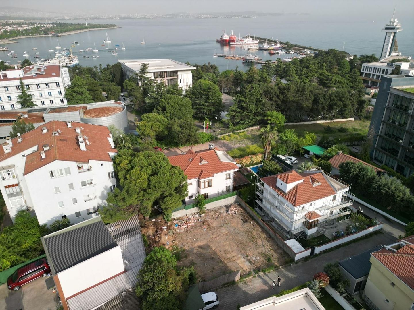 ŞENER GYD'DEN Tuzlanın En Güzel Yerinde Satılık Harika Arsa