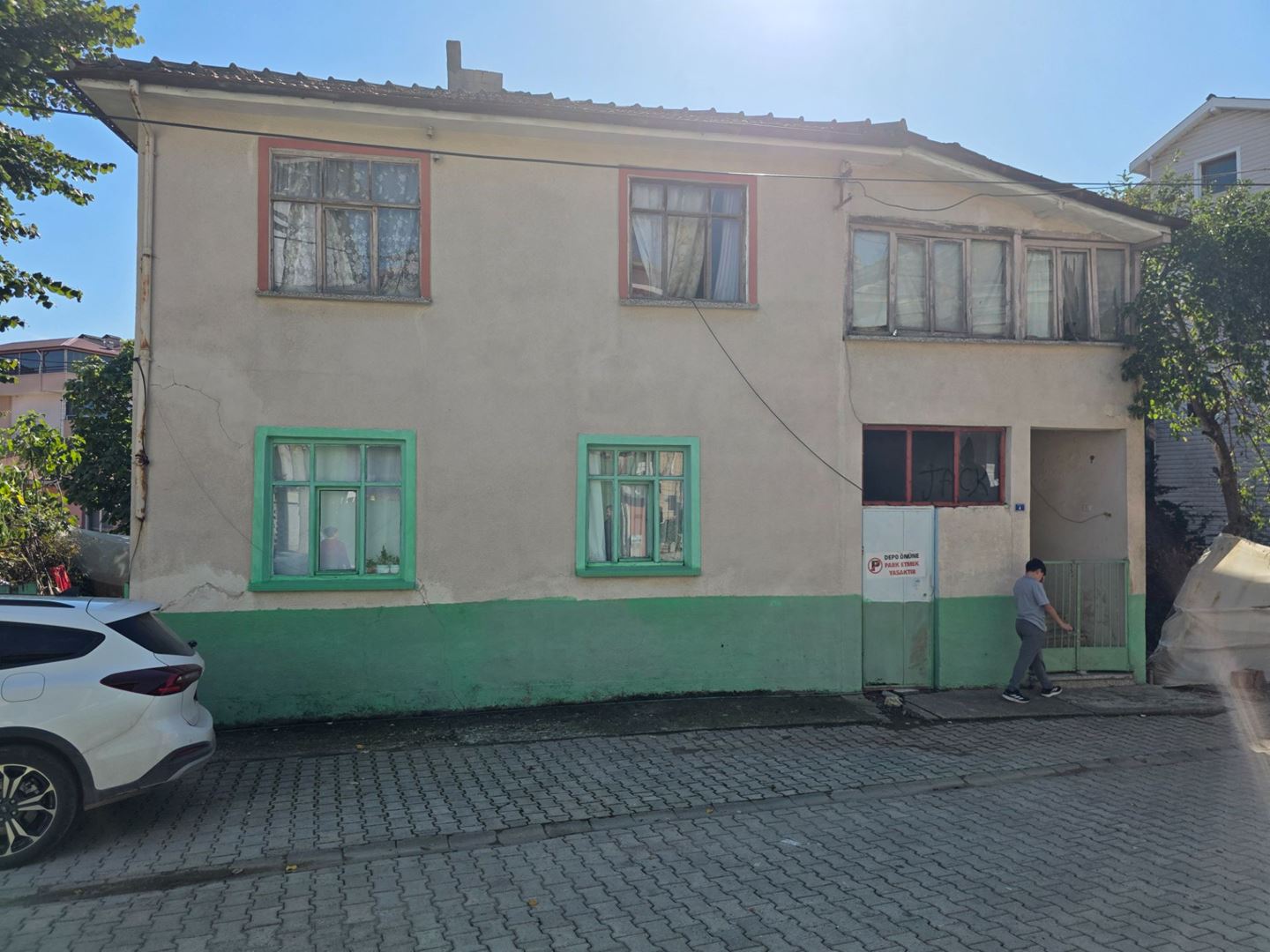 Property-photo