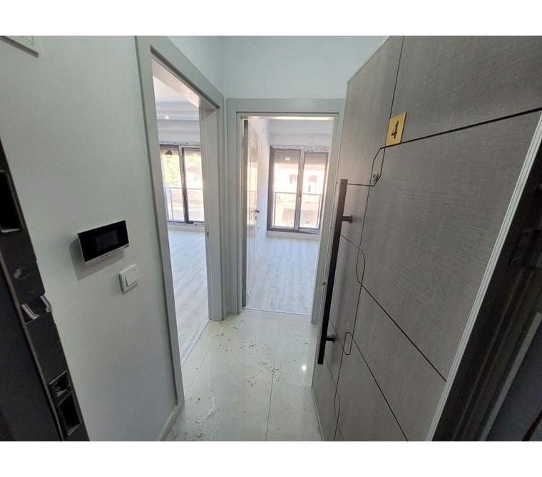 GÖMEÇ YAYA MAH. SATILIK 1+1 YERDEN ISITMA DOĞALGAZLI LÜKS DAİRE