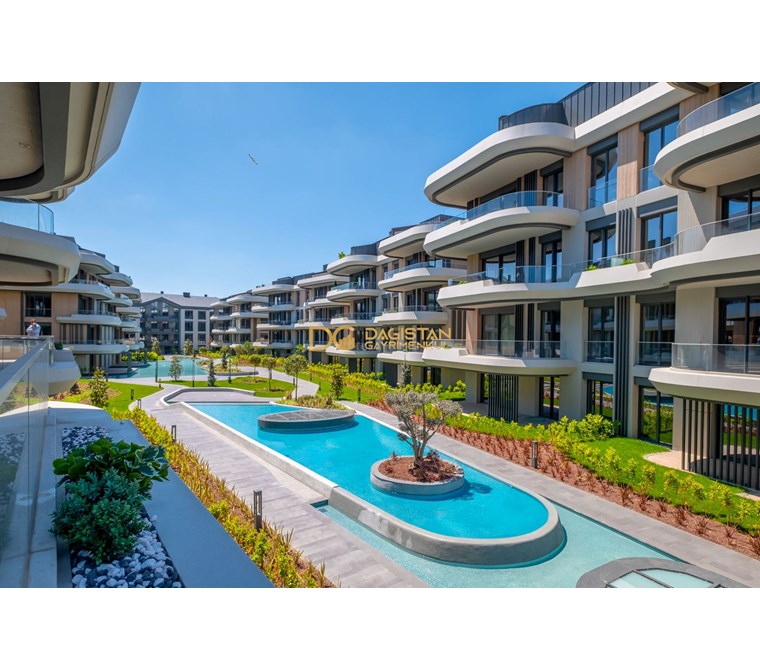 FLORYA'NIN EN PRESTİJLİ PROJESİ NİVAK'TA GENİŞ METRAJLI 3+1