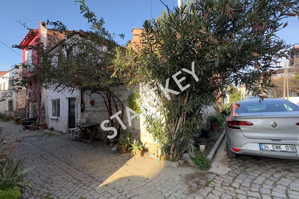 Property-photo
