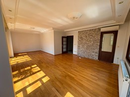 Feneryolu Melahat Şefikzade Okul Sokağında Dubleks 4+1 Daire
