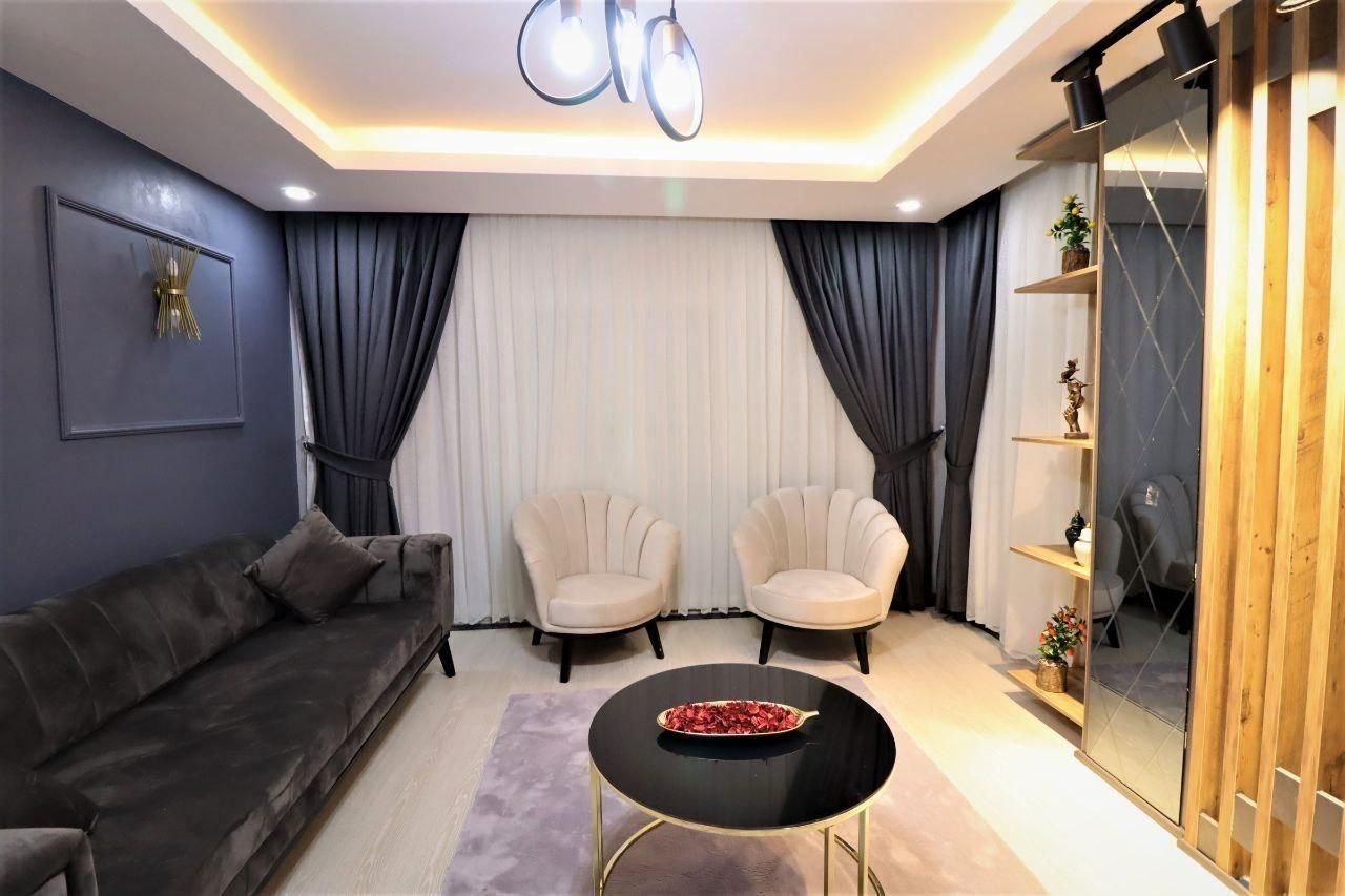 TÜRK EMLAK'TAN SİTE İÇERİSİNDE EŞYALI 2+1 KİRALIK DAİRE
