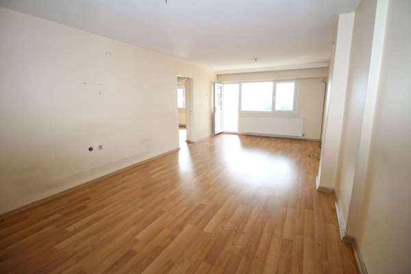 Vatan Mah. Asansörlü Doğalgazlı Arakat 3+1