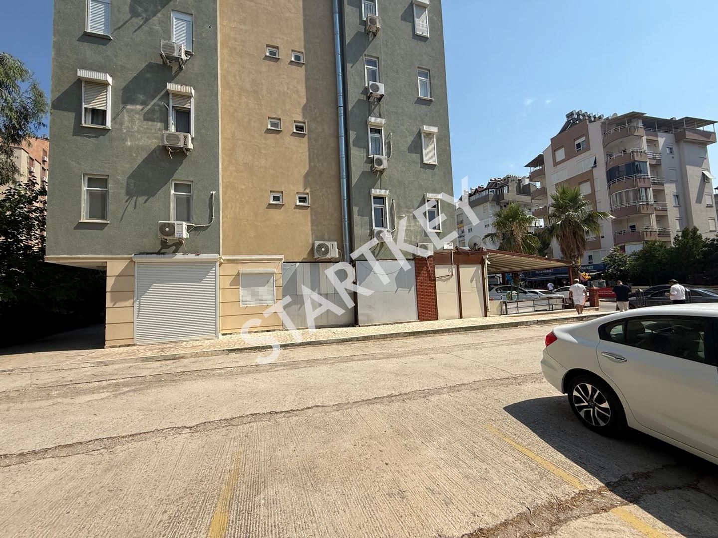 Property-photo