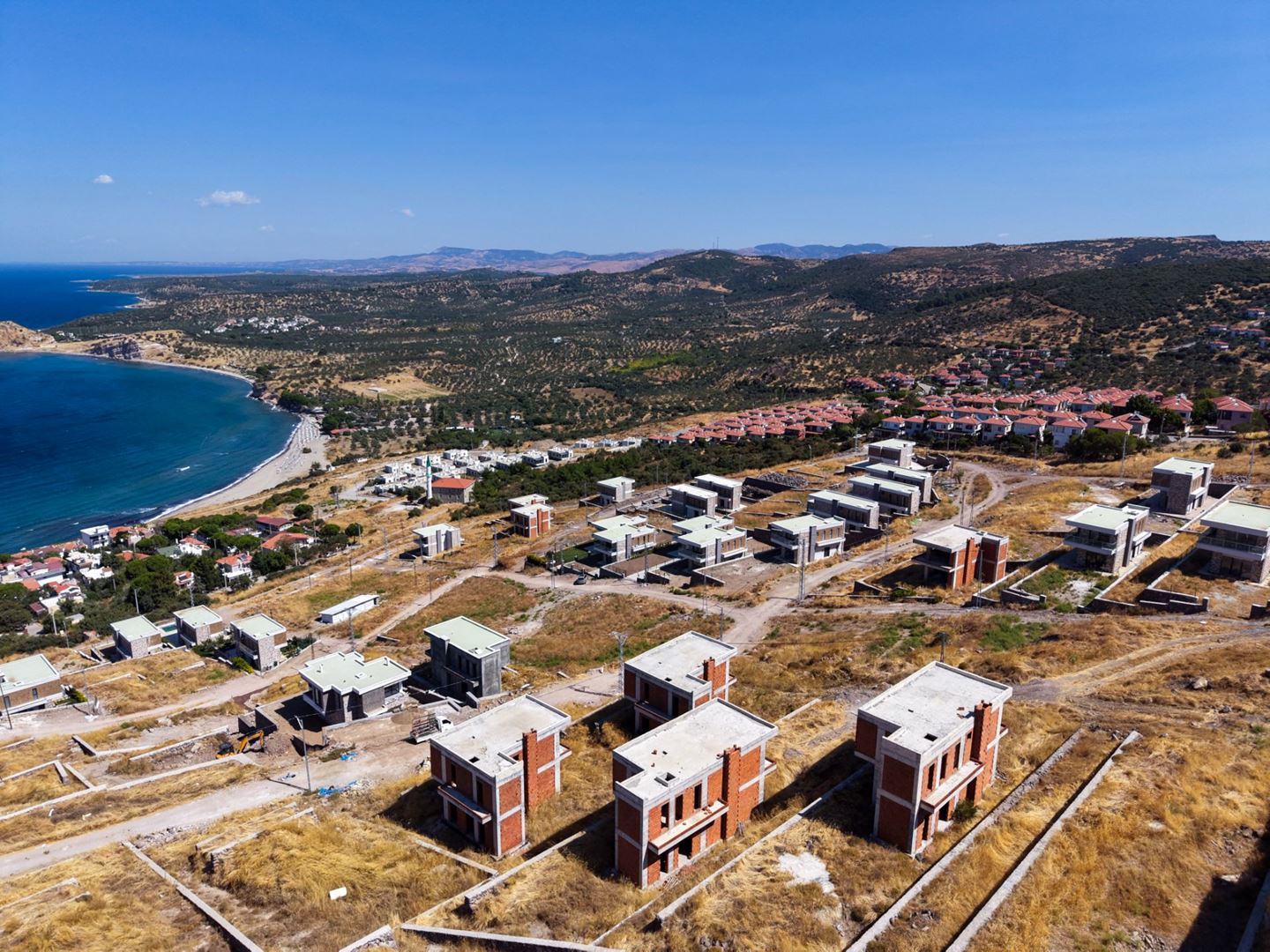 BABAKALE AKLİMANDA DENİZ MANZARALI MÜSTAKİL 3+1 VİLLA — Çanakkale gayrimenkul ilan görseli 7 / 24, Aevum Troia