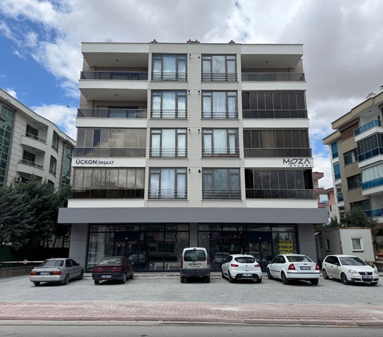 SANCAK'TA CADDE ÜZERİ FIRIN RUHSATLI SATILIK 145 M2 DÜKKAN