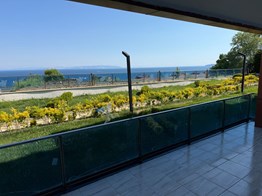Spacious 4+1 Ground Floor Apartment with Sea View in Süleymanpaşa Hürriyet