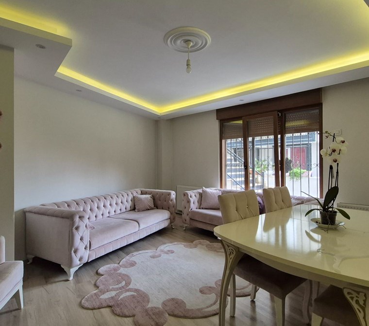 Üsküdar Çamlıca Eşyalı Panjurlu 2+1 Kiralık Daire Enta Emlak
