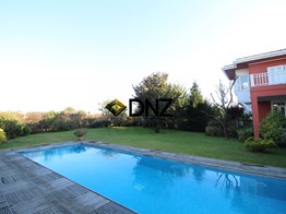 Kemer Country Golfe Cephe Havuzlu Satılık Villa