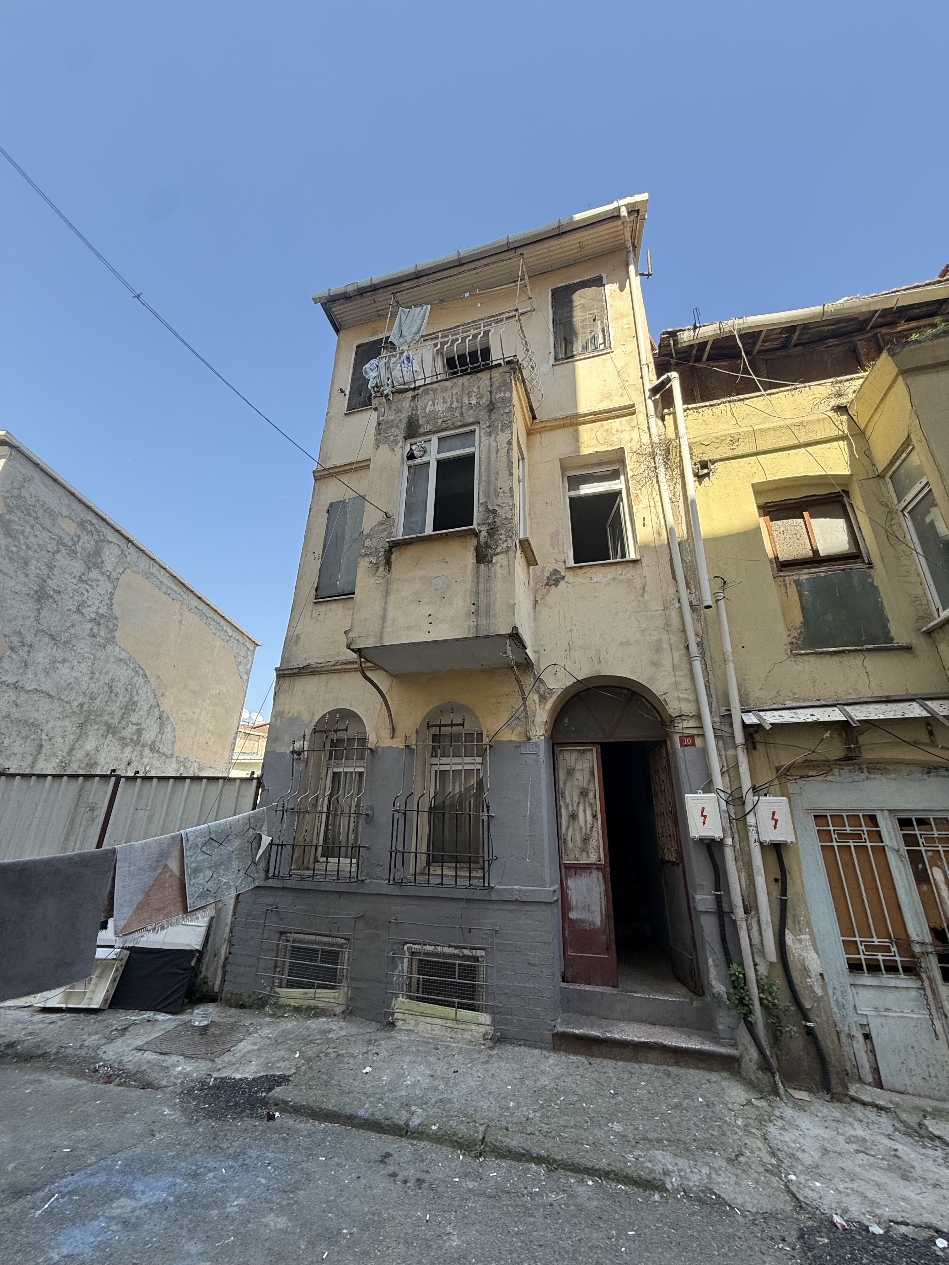 Property-photo