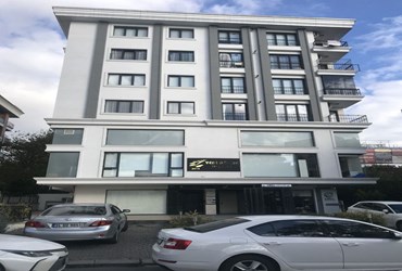 İNCİRLİ CADDE ÜSTÜN'DE İŞYERİ VE KONUTA UYGUN 3+1