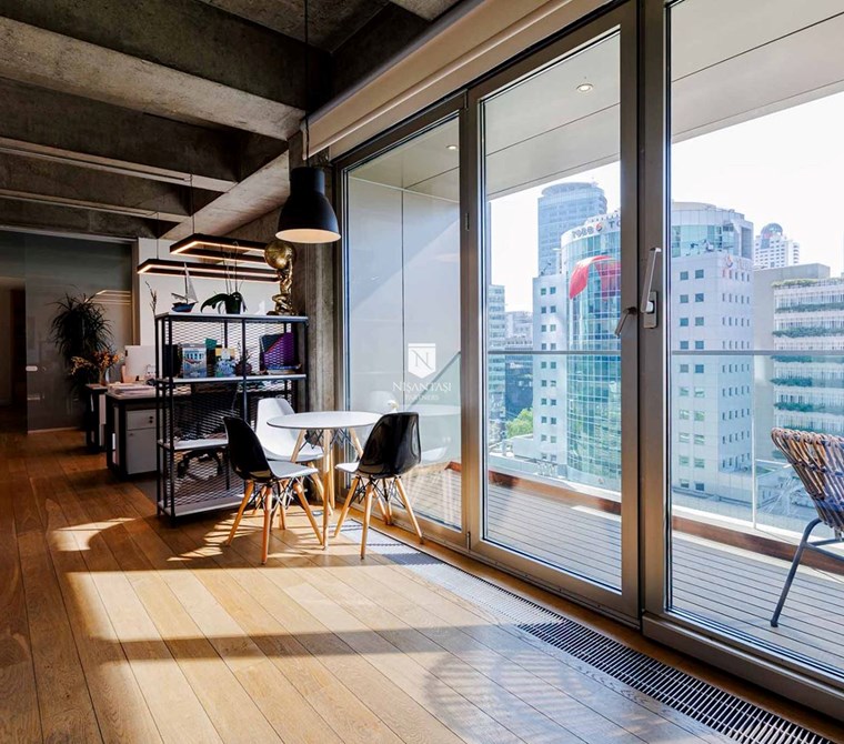 1+1 Apartment for Sale in Levent Loft | 135 m² Gross | 6th Floor | Fully Furnished