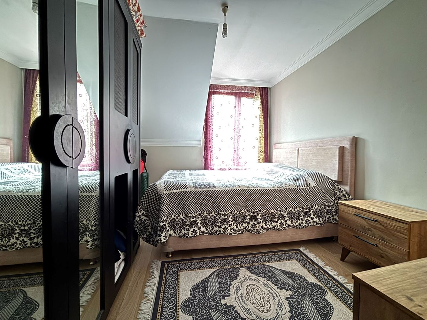 Property-photo