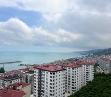 Trabzon Yomra Sancak'ta Deniz Manzaralı, 190 m² 4+1 Satılık Lüks Site Dairesi