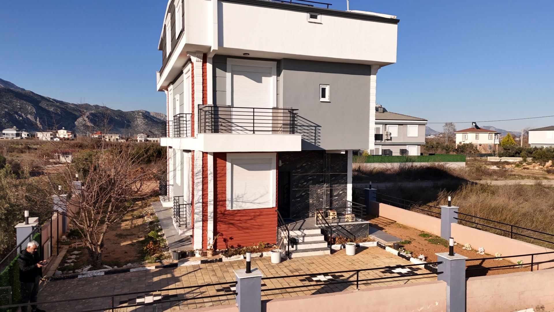 Property-photo