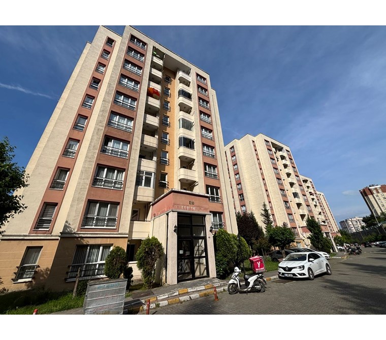İZMİT KENT KONUT 3. ETAPTA ARA KAT KİRALIK 2+1 DAİRE