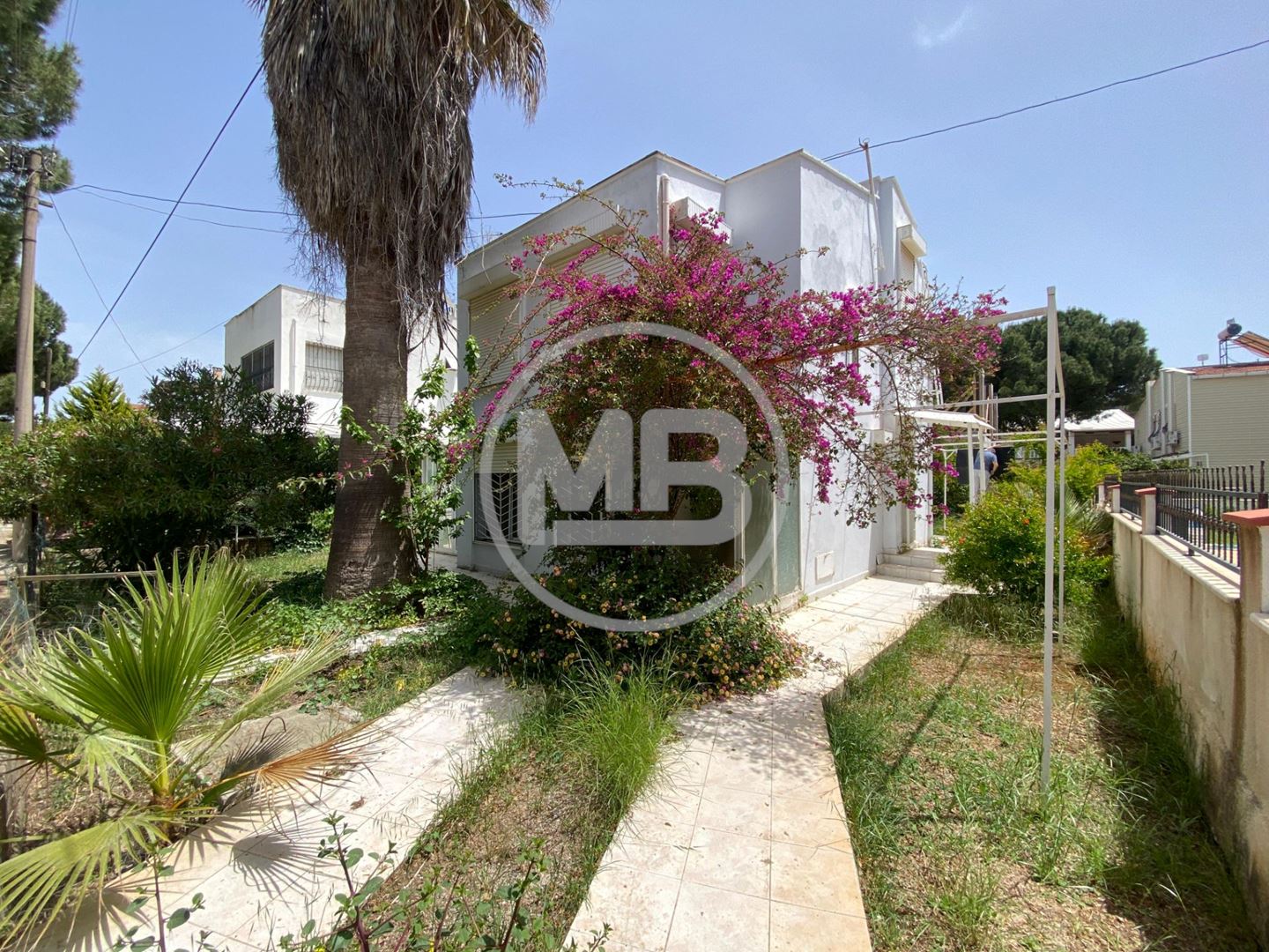 Property-photo