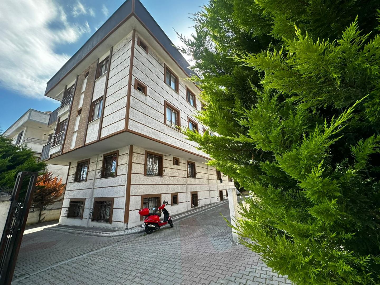 Property-photo