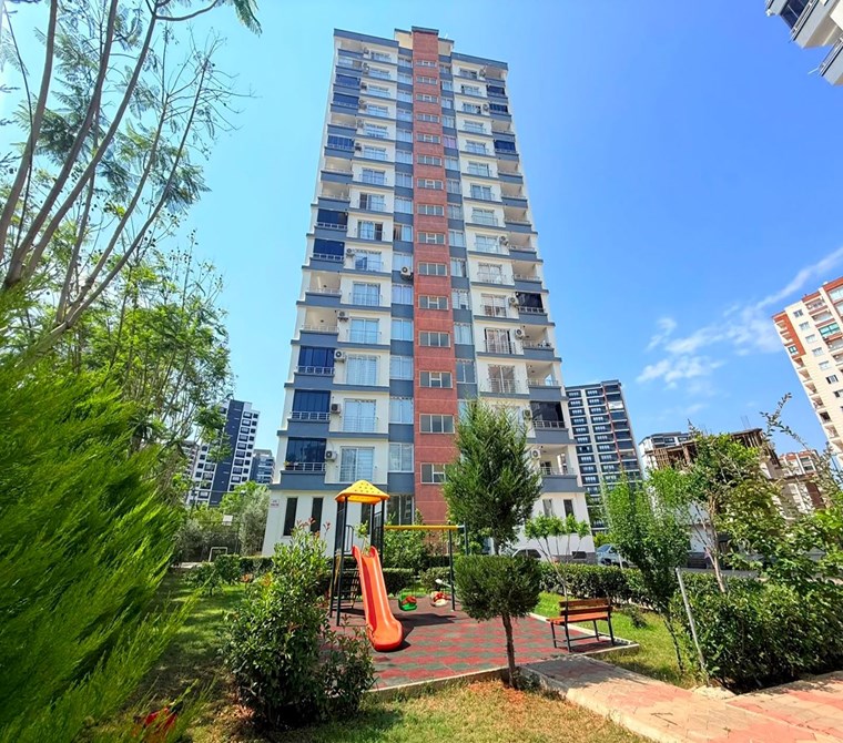 HAN EMLAK'TAN AKDENİZ MAH'DE SATILIK 3+1  HAVUZLU  LÜKS DAİRE