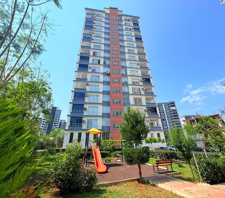 HAN EMLAK'TAN AKDENİZ MAH'DE SATILIK 3+1  HAVUZLU  LÜKS DAİRE