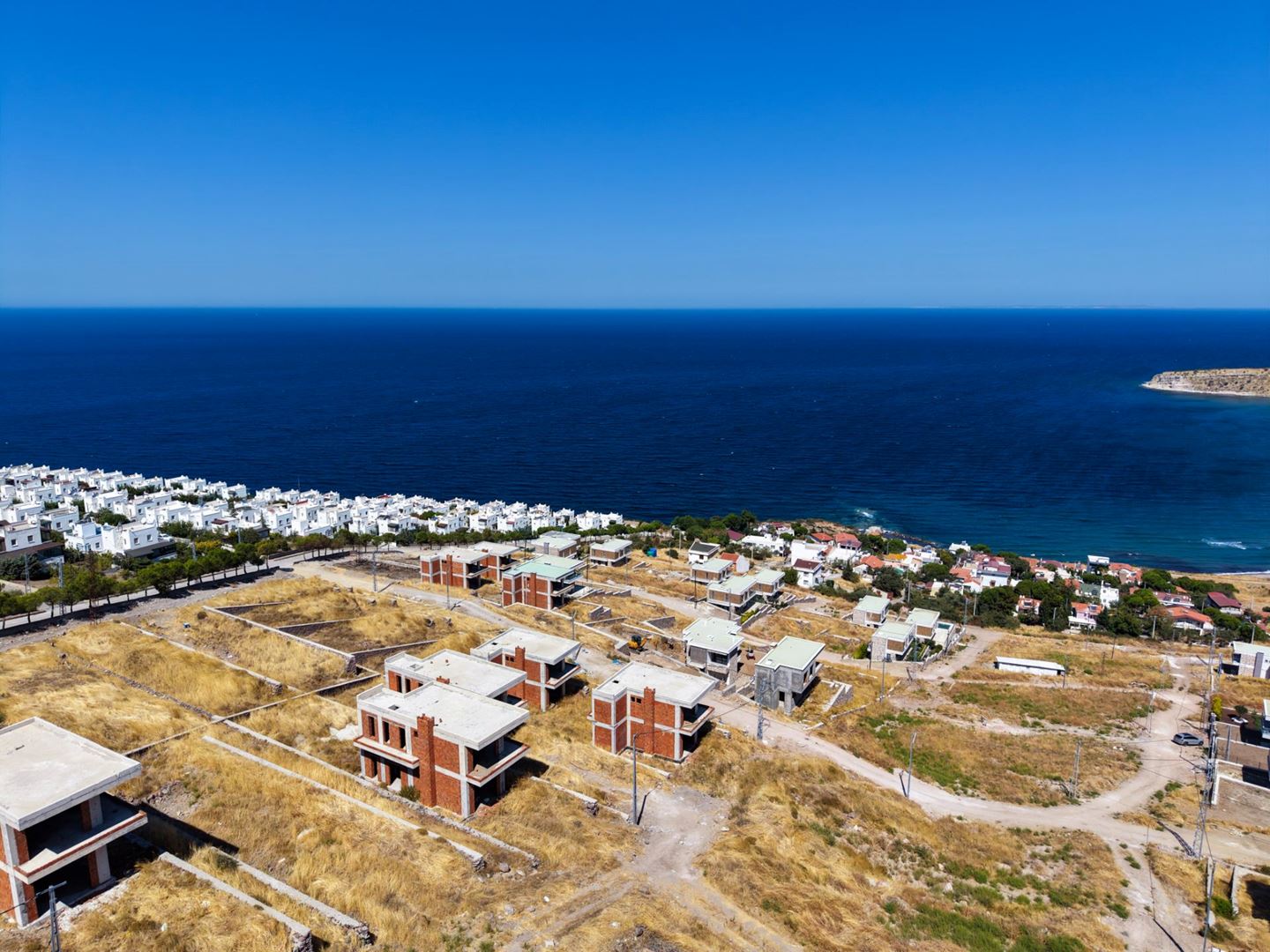 BABAKALE AKLİMANDA DENİZ MANZARALI MÜSTAKİL 3+1 VİLLA — Çanakkale gayrimenkul ilan görseli 4 / 24, Aevum Troia