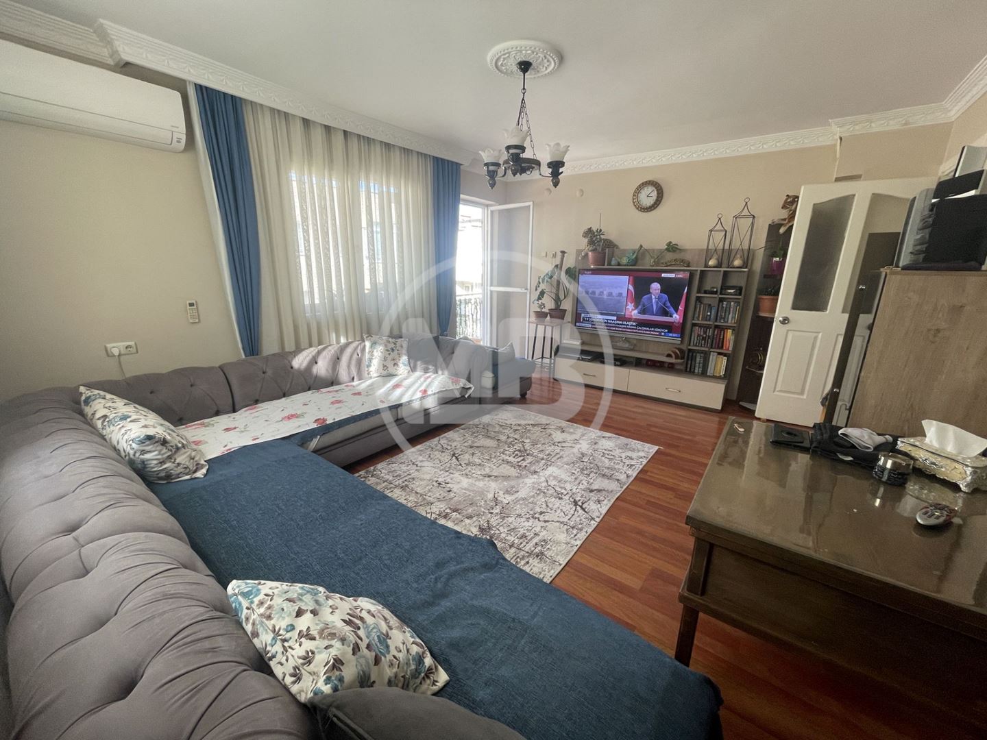 Property-photo