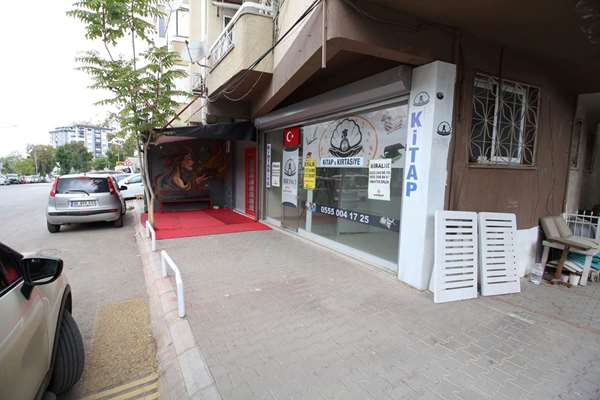 İLAHİYAT FAKÜLTESİ YAKINI DÜKKAN