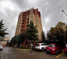 İZMİT KENT KONUT 2. ETAPTA SİTE GİRİŞİNDE ARA KAT KİRALIK 2+1 DAİRE