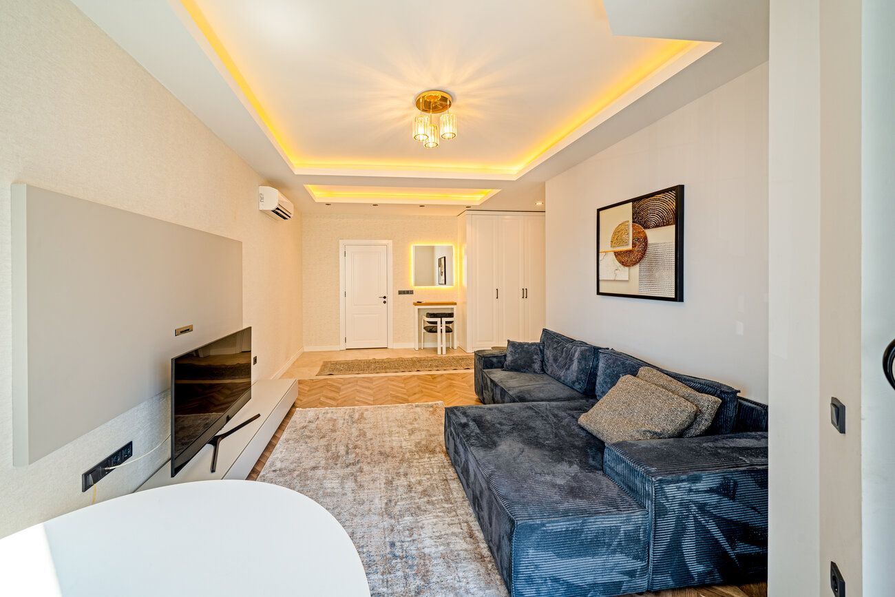 FULLY FURNISHED 3+1 SEAFRONT APARTMENT FOR SALE WITH SEA VIEW IN ALANYA CENTER · 5 · Photos