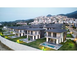 REALTY WORLD EFES'TEN GÜZELÇAMLIDA SİTE İÇERİSİNDE 4+1 DUBLEKS